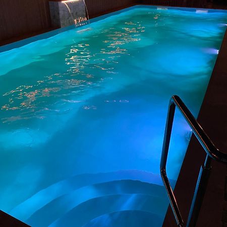 Solnechnaia Dacha Aparthotel Zatoka Luaran gambar