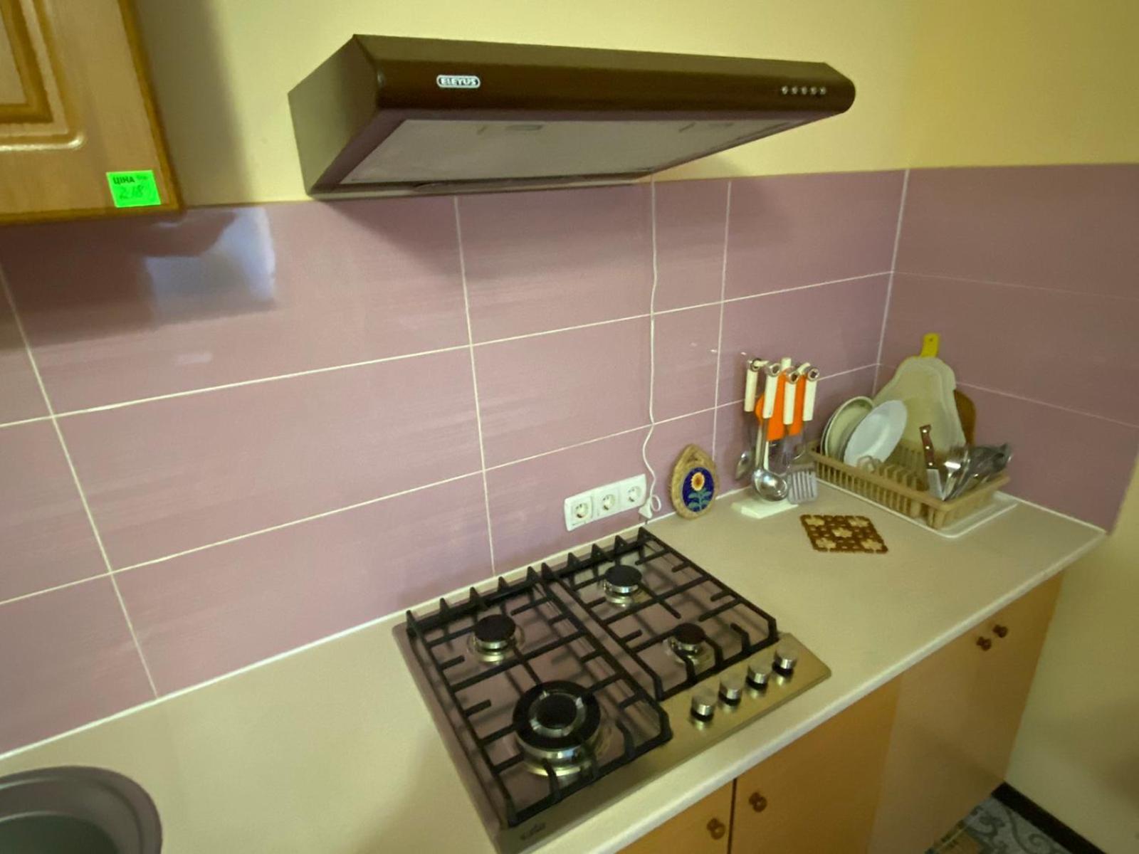 Solnechnaia Dacha Aparthotel Zatoka Luaran gambar