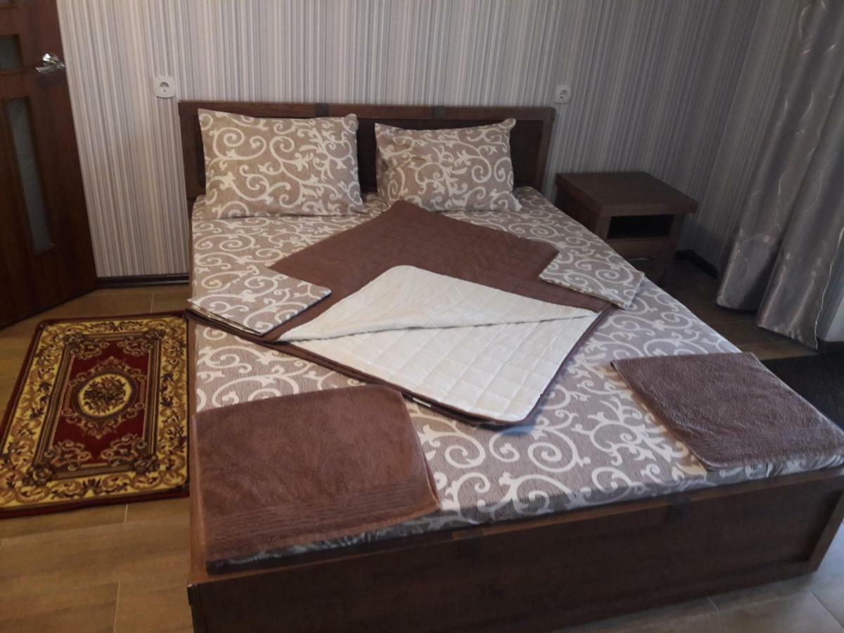 Solnechnaia Dacha Aparthotel Zatoka Luaran gambar