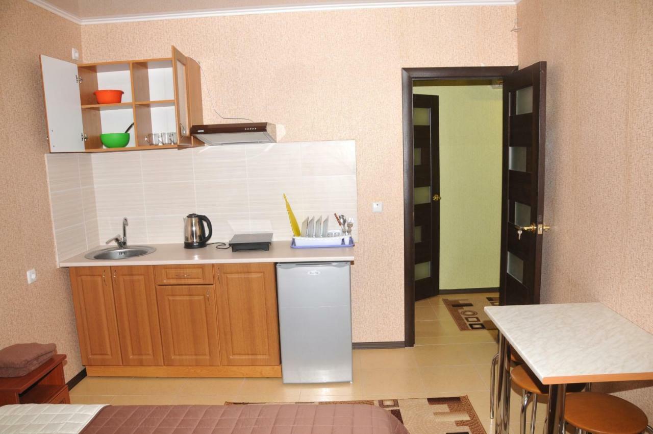 Solnechnaia Dacha Aparthotel Zatoka Luaran gambar