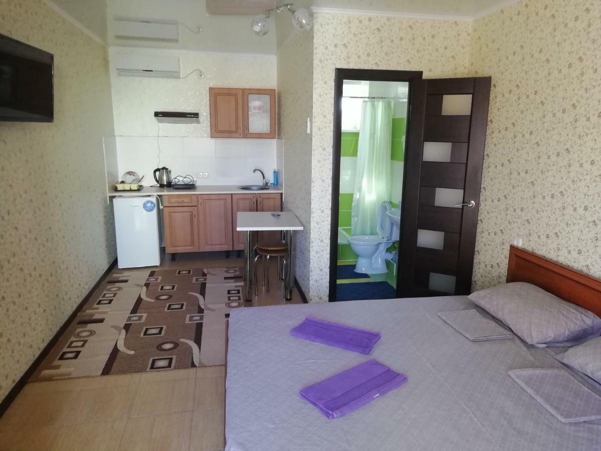 Solnechnaia Dacha Aparthotel Zatoka Bilik gambar
