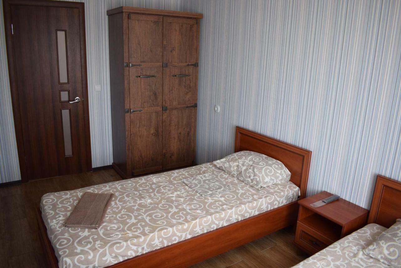 Solnechnaia Dacha Aparthotel Zatoka Luaran gambar
